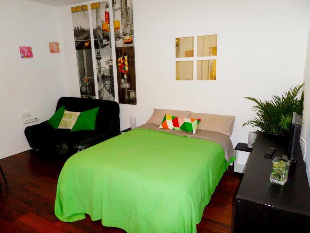 Apartment Livemalaga Victoria Bagian luar foto
